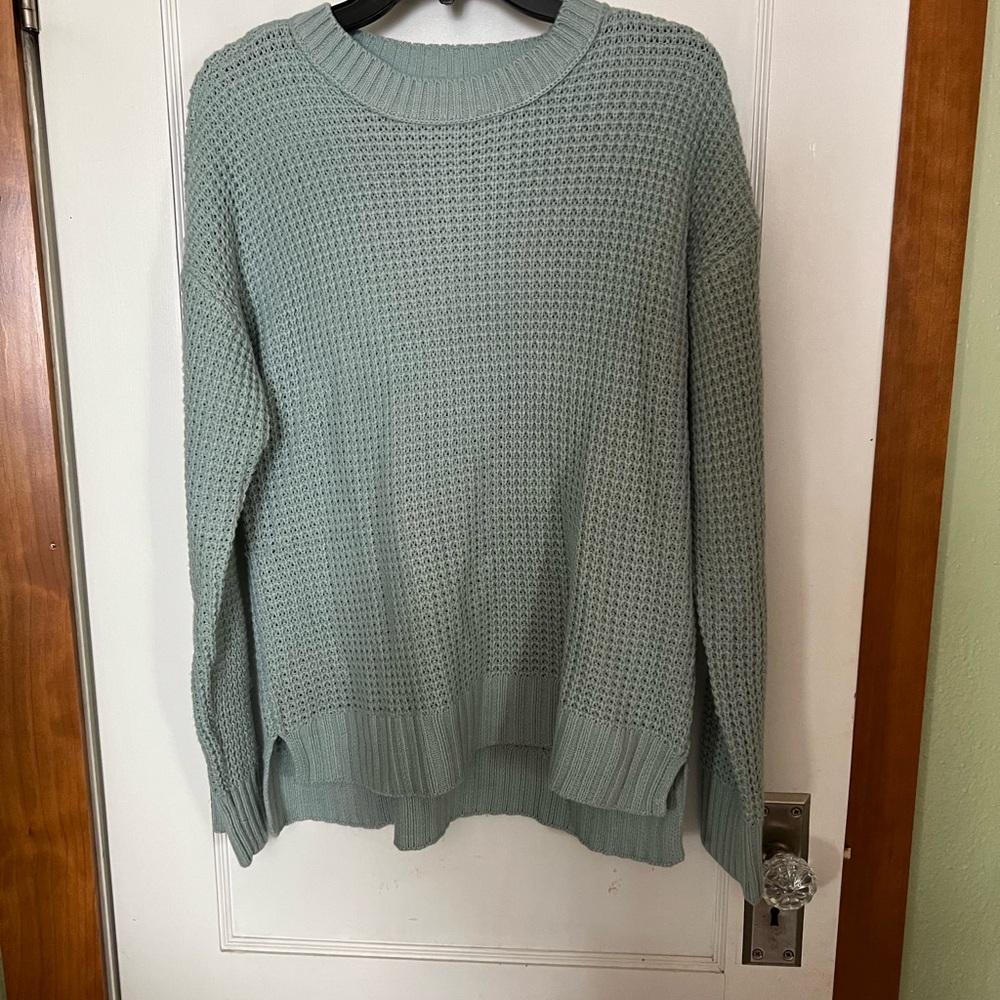 SO Women's Crew Neck Sweater - Sage Green